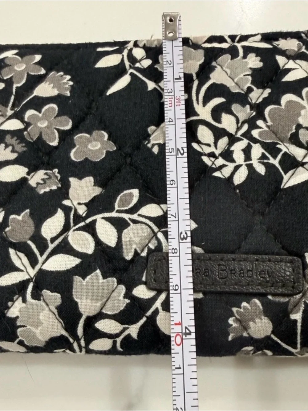 Vera Bradley Black Quilted Floral Zip-Around Wallet Chandelier Noir pattern - Picture 14 of 14